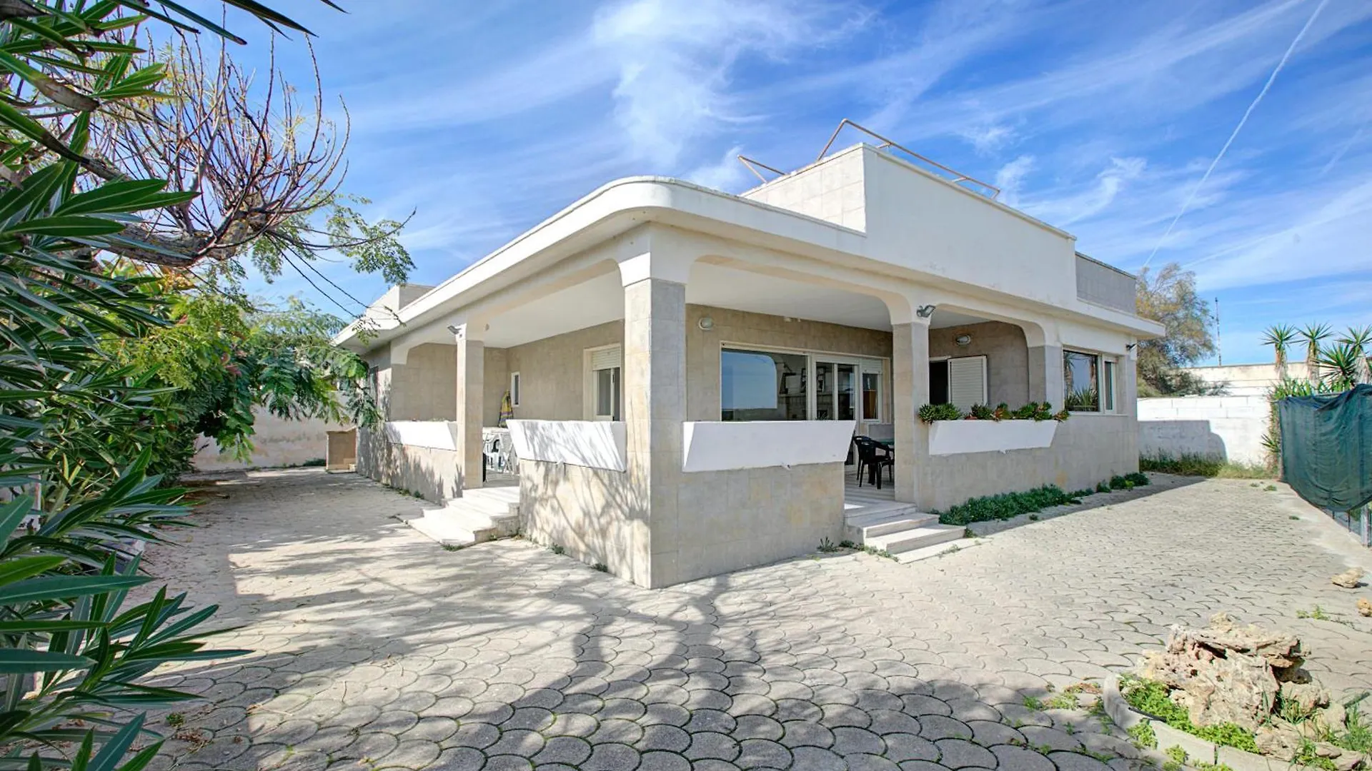 Villa Dei Fanti On The Sandy Beach - Happy Rentals Lecce